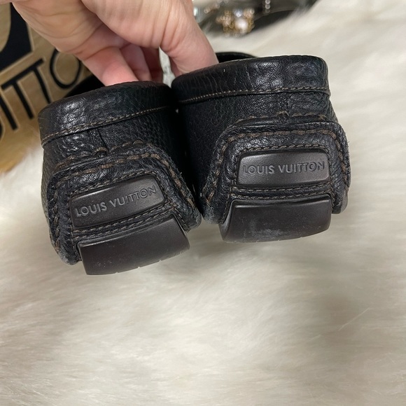 Louis VUITTON BLACK LEATHER DRIVER LOAFERS WITH SILVER HARDWARE 7 MEN​ - Picture 7 of 14